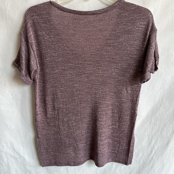 Mudd muted V-neck top with rolled sleeves, size S - Picture 4 of 8